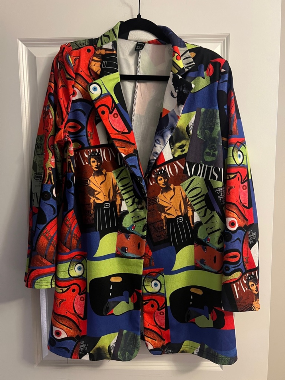 SHEIN Multicolor Pop-Art Graphic Blazer in Red, Blue, Green, Black